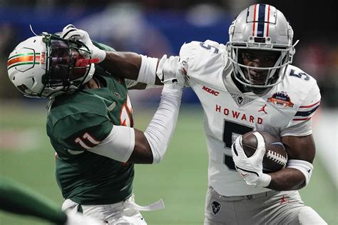 Moussa throws 2 TD passes to help Florida A&M beat Mississippi Valley State 31-7