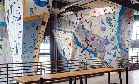 Movement grapevine. Grapevine opened in September of 2022 and is a 36,000 square foot state-of-the-art facility with top-rope, lead climbing and bouldering in a beautiful 3-story gym. In addition to climbing, it features brand new fitness equipment, a training area, and yoga and fitness studios. 