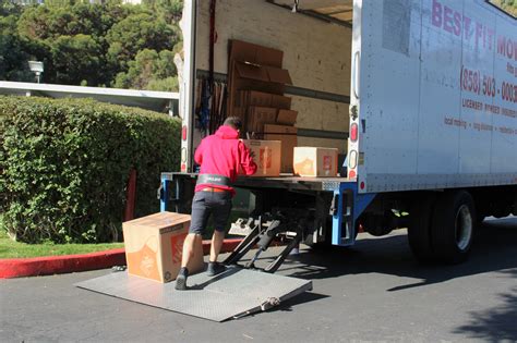 Movers in san diego. Specialties: Finch Moving is proudly servicing the Greater San Diego Area & entire California. Local Movers San Diego CA provide professional and efficient moving solutions in California. We are a full service local moving company specializing in residential and office moving. Our fast and careful local movers San Diego CA are dedicated to provide … 