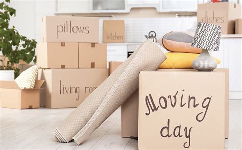 Movers out of state. 4.9. 855-930-4574. International Van Lines is our pick for the #1 long-distance moving company. It offers nationwide moving services, gives seniors a 15% discount, and even throws in 30 days of free storage. 