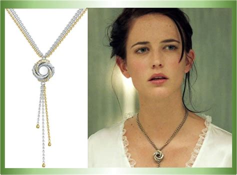 necklace from casino royale