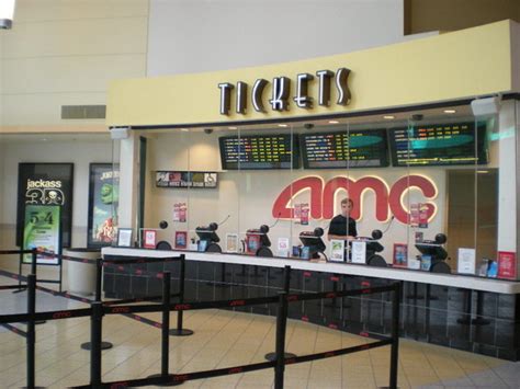 Movie Theaters in Chesterfield, MO - PickCinema