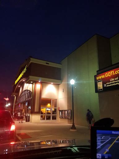 Movie theaters in brownsburg. Things To Know About Movie theaters in brownsburg. 