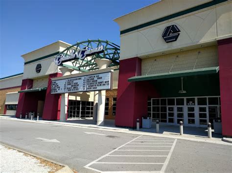 Movie theaters near jacksonville nc. AMC Theatres 