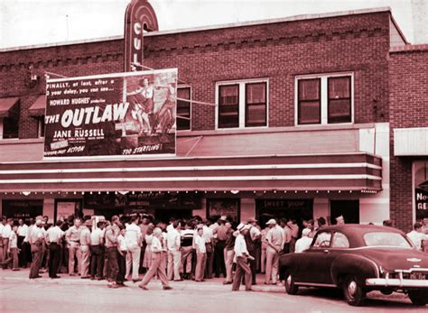 Vintage photos of Alabama's early drive-in theaters, plus 