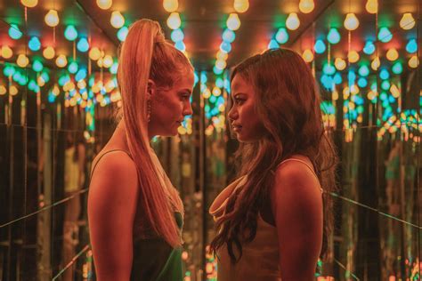 Movie zola. Zola (Taylour Paige), a Detroit waitress, strikes up a new friendship with a customer, Stefani (Riley Keough), who seduces her to join a weekend of dancing and partying in Florida. What at first seems like a … 