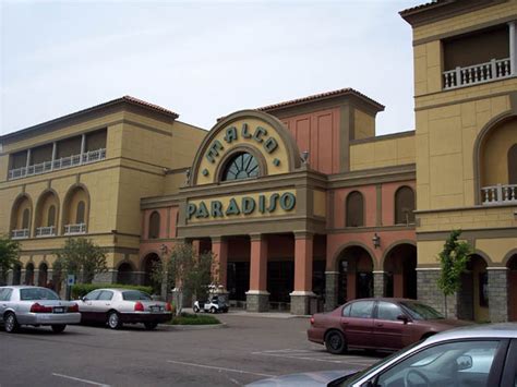 MEMPHIS, Tenn. — Memphis police are looking for a suspect who fired a gun inside of the Malco Paradiso movie theater. According to the police, officers responded to the shots fired call at ....
