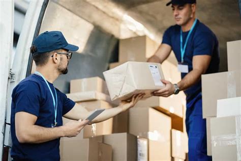 Moving truck jobs near me. Moving can be a stressful and expensive process, but finding the right one-way truck rental can save you time and money. If you’re on a tight budget, looking for the least expensive one-way truck rental can be a smart move. Here are some ti... 
