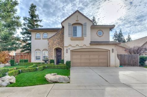 Movoto clovis. 1173 N Karen Ave, Clovis, CA 93611 is a Single Family Residential House with 4 beds, 2 baths, 2,535 square feet according to public record. See the price estimate, comparable homes, nearby schools, and places. 