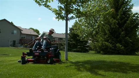 Mowing Tips When Using A Zero Turn Mower YouTube