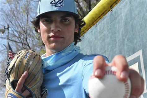 Mozzicato - 3 days ago · Stats. Full name Frank Mozzicato. Born 06/19/2003 in Hartford, CT. Profile Ht.: 6'3" / Wt.: 175 / Bats: L / Throws: L. School East Catholic. Drafted in the 1st round (7th overall) by the Kansas ... 