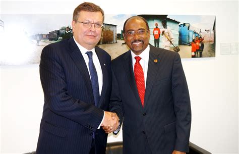 Mr Michel Sidib&eacute; Executive Director of UNAIDS Under Secretary ...