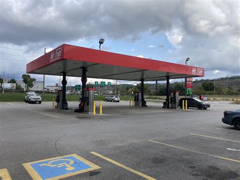 STEUBENVILLE, OH , US, 43952-3112. 7402839130. Get Directions. Visit your local Circle K gas station at 1000 Lincoln Ave, Steubenville, OH, US for premium fuels and a wide variety of products. If you need an ATM, please stop by.. 