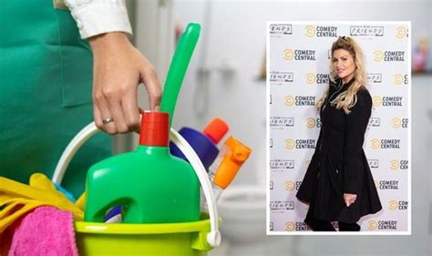 Mrs Hinch raves about cheap foaming toilet cleaner - Express