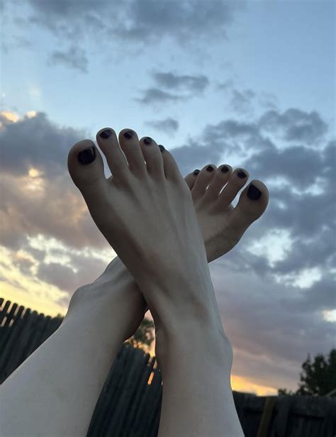 Mrs_Footjobqueen Leaks +18 💦