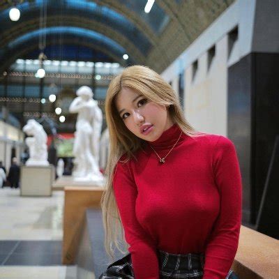 Ms puiyi only fans. Dec 4, 2022 · Controversial Malaysian influencer Siew Pui Yi, better known to netizens as MsPuiyi, is seeking a fresh start... behind the turntables, this time. The 24-year-old content creator announced that ... 