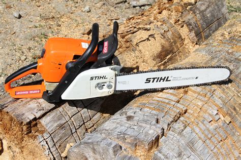 Ms290. MS 290, MS 310, MS 390 English 4 STIHL can supply a comprehensive range of personal protective equipment. Transport Before any transport – even over short distances – switch off the machine, engage the chain brake and attach the chain scabbard. This avoids the risk of the saw chain starting unintentionally. Always carry the chain saw by the 