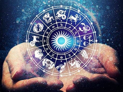 Get the best daily horoscope, tarot card readings, chart, love horo
