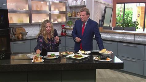 Msp restaurant week. 3 days ago · Food and dining experts Steph March and Dara Moskowitz Grumdahl give the inside scoop on the Twin Cities food and dining scene, including restaurant openings and closings, food trends, chef news, and more. 