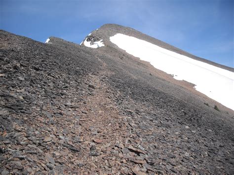 Mt Bill Nye - British Columbia peakery