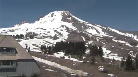 Some great views can be seen from the various cams at Oregon Ski areas. Timberline Lodge Ski Area Cams. Mt. Hood Meadows Ski Area Mountain Webcams. Mt. Bachelor Ski Area Web Cam s. Mt. Ashland Ski Cam. Hoodoo Mountain Resort Cameras. Willamette Pass Ski Area Cam. Top.. 