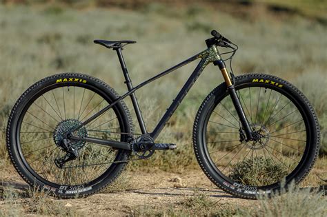 Mtb online. Biketart is a leading independent mountain bike specialist and online store established in 2008. With thousands of bikes, components, and accessories in stock, ... Electric MTB Sale. Bikes from Santa Cruz, Mondraker, Yeti, Evil, Norco … 