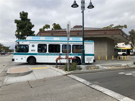 Mtd transit center. Several public transit bus lines stop within a short distance of the Courthouse. Some lines stop directly across the street from the Courthouse (Anacapa and Anapamu stop #126). Others stop at the MTD Transit Center, three blocks away. Click here for up-to-date information on bus routes and schedules. 