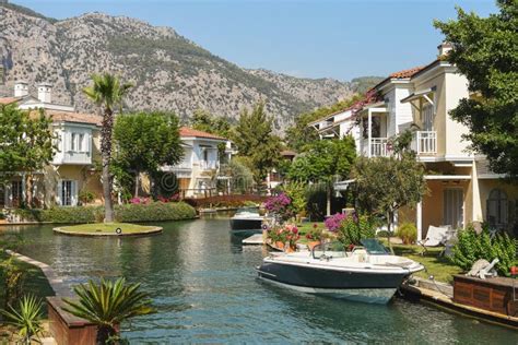 Muğla Fethiye Gocek Mahallesi terapi halı yıkama