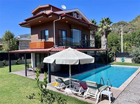 Muğla Fethiye Inlice Mahallesi terapi halı yıkama