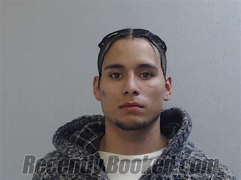 Mugshots hidalgo county tx. MURILLO THAYDE ZILIANA was arrested in Hidalgo County Texas. Additional Information: height 5' 2" weight 100 lbs hair Black eye Brown race White sex Female address ALTON, TX 78573 booked 03/10/2023 CHARGES (1): DRIVING WHILE INTOXICATED 2ND (weekender) 