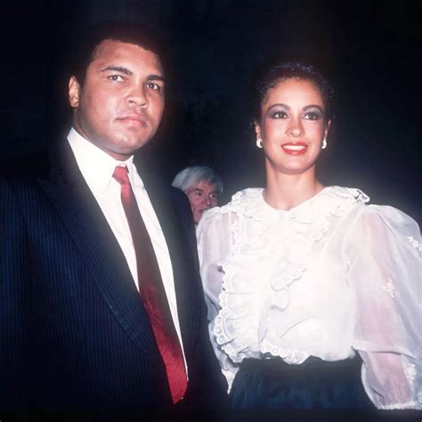 Muhammad ali wives in order