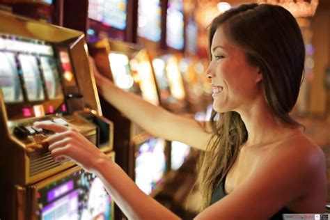 Mujeres en casinos online.