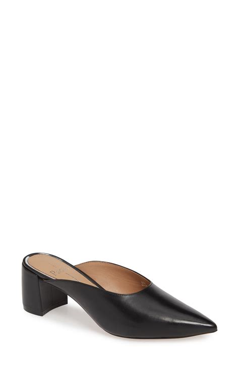 4. 12. Find a great selection of Women's Black Loafers & Oxfords at Nordstrom.com. Shop the collection by Sperry, Gucci, Sam Edelman and more.. 