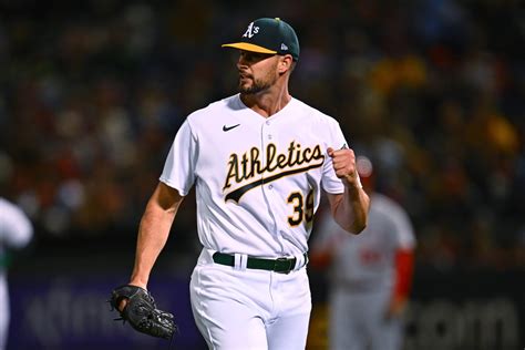 Muller keeps pace with Ohtani, Oakland A’s rally past Angels for Opening Day win