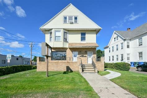 4 BR · 1,633 sq. ft. · Multi Family · Hamden, CT This property is Real Estate Owned, or REO. The property was foreclosed and repossessed by a lender when the owner failed to make payments.. 