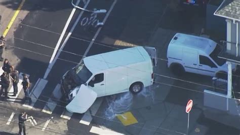 Multiple Hurt in Carjacking Collision on 32nd Street [Oakland, CA]