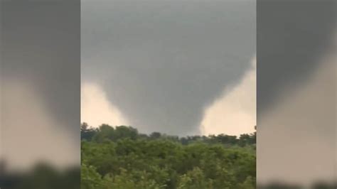 Multiple tornado warnings in effect: Live updates