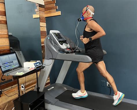 Multistage fitness test for VO2 max reading