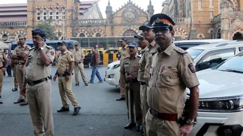 Mumbai police case status. .  ...