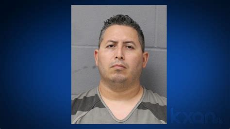 Murder affidavit provides more details into man accused of stabbing wife in north Austin