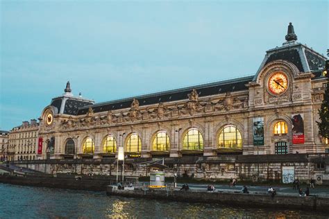 11 of the Best Places to Eat Near the Musée d’Orsay. The Musée d’Orsay boasts the world’s largest collection of impressionist and French art from the 19th and early 20th centuries. The museum is housed in a former train station, the Gare d’Orsay, on the Left Bank of the Seine river, not far from the Louvre Museum.. 