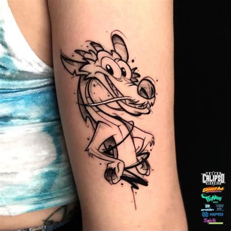 Mushu de Mulán Disney tatuaje, Tatuajes creativos, Tatuajes disney