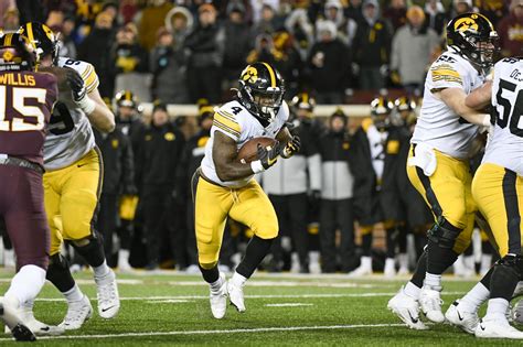 Music City Bowl: Iowa vs Kentucky Game Center