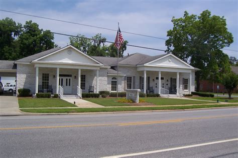 Welcome to Music Funeral Home in Waycross, GA When you have experienced the loss of a loved one, you can trust Music Funeral Home to guide you through the process of honoring their life. At Music Funeral Home, we pride ourselves on serving families in Waycross and the surrounding areas with dignity, respect, and compassion.