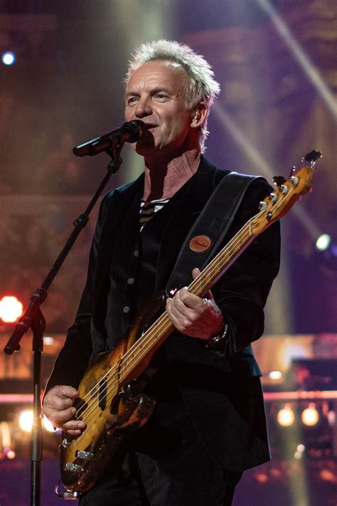 Musician sting. May 19, 2023 · Sting and Styler welcomed four children together: Mickey, Jake, Eliot and Giacomo. The musician also shares daughter Fuchsia and son Joe with ex-wife Frances Tomelty. In a December 2019 interview ... 