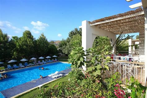 veodersti.rgarabwor.edu.pl. 