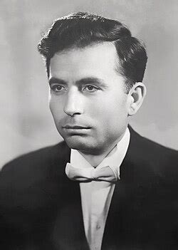 Mustafa Krantja Vikipedi.