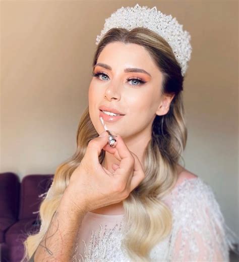 Mustafa Revan Make-up & Hair Studio Fiyatları Gelin Saçı ve.