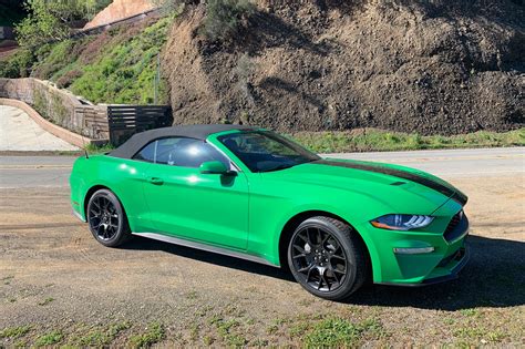 Mustang 0-60 ecoboost. Jun 15, 2023 · Ford Mustang was never allowed to use premium gasoline in “regular” gasoline engines until 2018-present. 4.6L V8 (Mach 1), 5.0L V8, and 2.3L Ecoboost were allowed to use premium gasoline without damaging their engines. That was authorized for optimum performance and increased power output as it resists pre-ignition and reduces engine knock. 