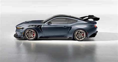 Mustang gtd 2025. Aug 18, 2023 ... Purpose-built to fuel Ford's wartime racing efforts in Europe, Mustang GTD is the road-going version of a GT3 supercar and designed to put ... 